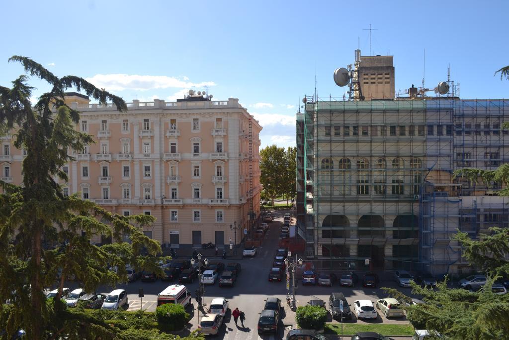 La Maison Du Paradis Salerno Bagian luar foto