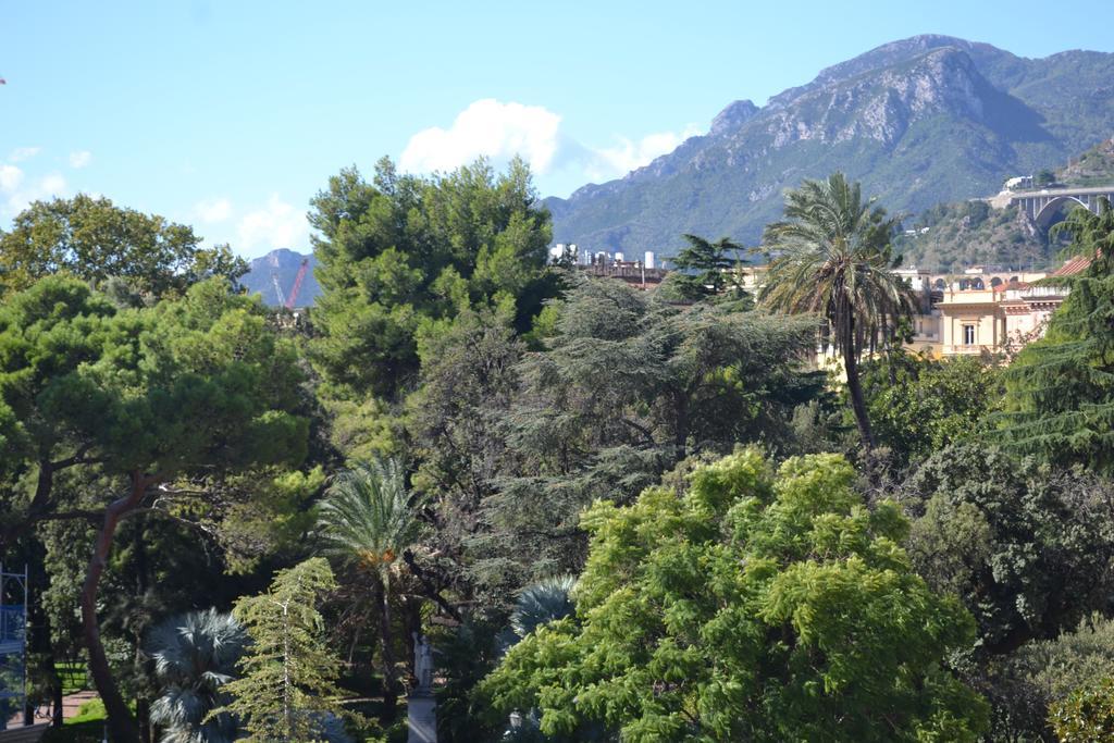 La Maison Du Paradis Salerno Bagian luar foto
