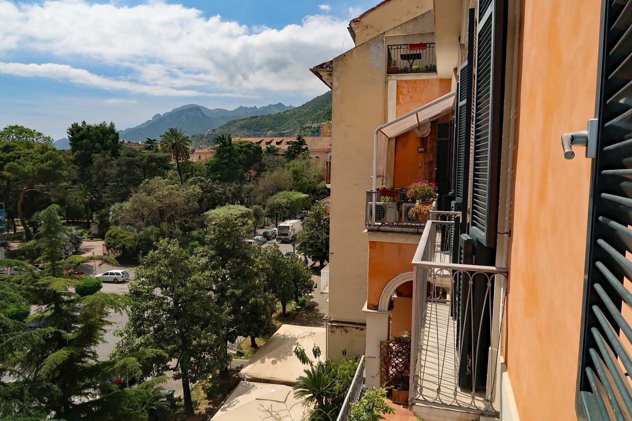 La Maison Du Paradis Salerno Bagian luar foto