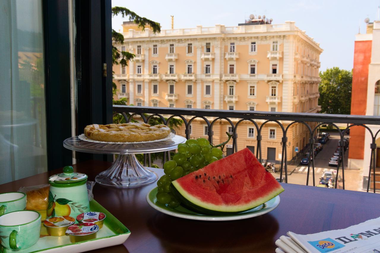 La Maison Du Paradis Salerno Bagian luar foto